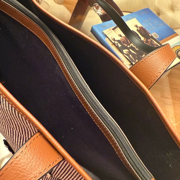 Kate Spade Black and White Floral Tote - Picture 3 of 5